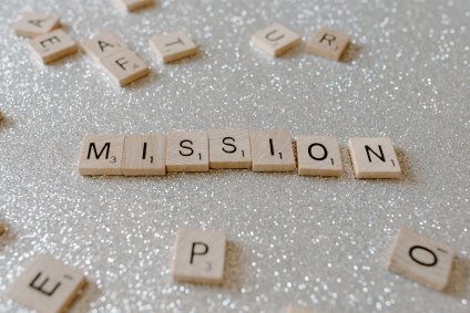commissie-vindt-de-missies-zo-succesvol-dat-zij-extra-financiering-en-6de-missie-aankondigt